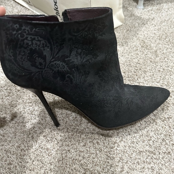 Gucci bootie heels - Picture 1 of 3